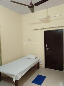 Bedroom Image of 800 Sq.ft 2 BHK Independent House for rent in Niyawan Ayodhya for Rs. 10000