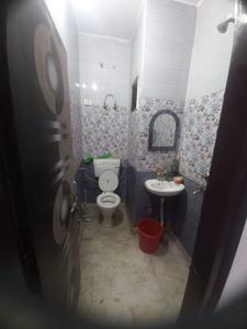 Bathroom Image of 401 Sq.ft 1 BHK Builder Floor for rent in Sector 8 Rohini New Delhi for Rs. 18000