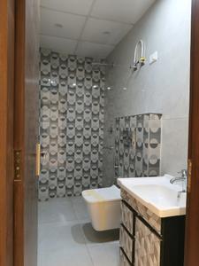 Common Bathroom Image of 1000 Sq.ft 2 BHK Builder Floor for sale in Vaishali Ghaziabad for Rs. 7800000