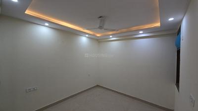 Bedroom Image of 1000 Sq.ft 3 BHK Apartment / Flat for rent in Rajpur Khurd Extension New Delhi for Rs. 24000