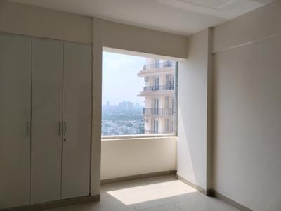 Bedroom Image of 1350 Sq.ft 3 BHK Apartment / Flat for sale in Amrapali Heartbeat City II, Sector 107 Noida for Rs. 14950007