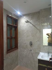 Common Bathroom Image of 900 Sq.ft 3 BHK Builder Floor for sale in Mahavir Enclave New Delhi for Rs. 9000000