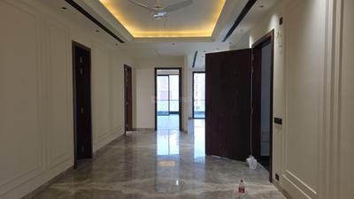 Living Room Image of 3222 Sq.ft 4 BHK Builder Floor for sale in Sector 102 Gurgaon for Rs. 50000000