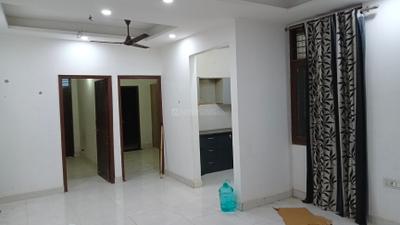 Living Room Image of 1125 Sq.ft 2 BHK Apartment / Flat for rent in Sector 62A Noida for Rs. 20000