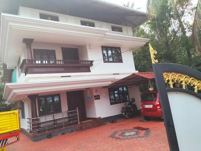 Image of 2000 Sq.ft 3 BHK Independent House for sale in Pullazhi, Thrissur for Rs. 13000000