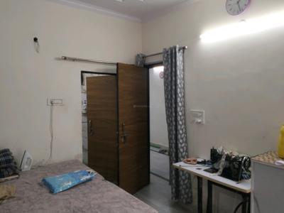 Bedroom Image of 1000 Sq.ft 2 BHK Apartment / Flat for sale in Shalimar Garden Ghaziabad for Rs. 5300000