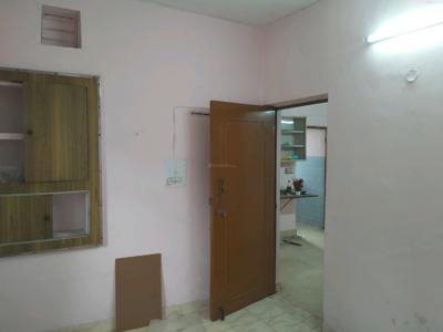 Bedroom Image of 1100 Sq.ft 3 BHK Apartment / Flat for sale in Vikaspuri New Delhi for Rs. 16500000