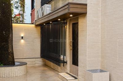 Image of 2500 Sq.ft 4 BHK Villa for rent in Divine Bungalow, Borivali West, Mumbai for Rs. 200000