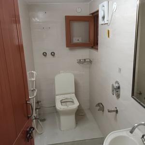 Image of 1250 Sq.ft 3 BHK Apartment / Flat for sale in DDA Flats Mayur Vihar, Mayur Vihar Phase 1, New Delhi for Rs. 17000000