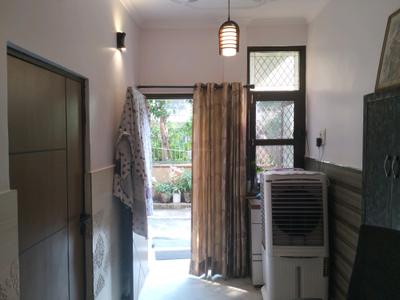 Dining Area Image of 700 Sq.ft 2 BHK Apartment / Flat for rent in Vikaspuri New Delhi for Rs. 21000