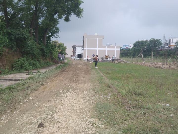 Badowala shivrajnagar Shimlabypass road derhadun  Main Image 1