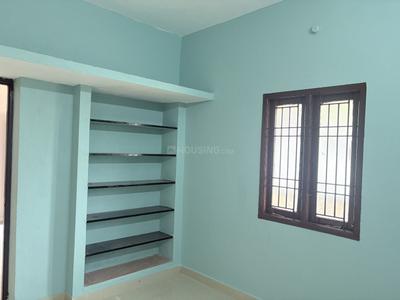 Bedroom Image of 900 Sq.ft 2 BHK Independent House for rent in Ottiyambakkam Chennai for Rs. 14000