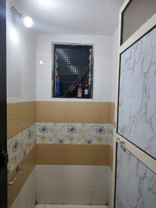 Common Bathroom Image of 700 Sq.ft 1 BHK Apartment / Flat for rent in Terraform Iris, Kasarvadavali Thane for Rs. 17066