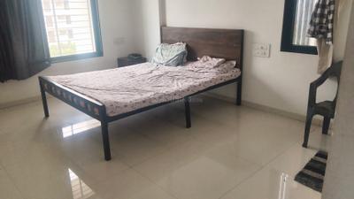 Bedroom Image of 1300 Sq.ft 3 BHK Apartment / Flat for rent in Krishna Lotus Court, Kharadi Pune for Rs. 45000