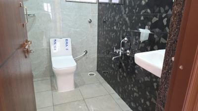 Image of 1300 Sq.ft 2 BHK Independent House for rent in Singasandra, Bengaluru for Rs. 40000