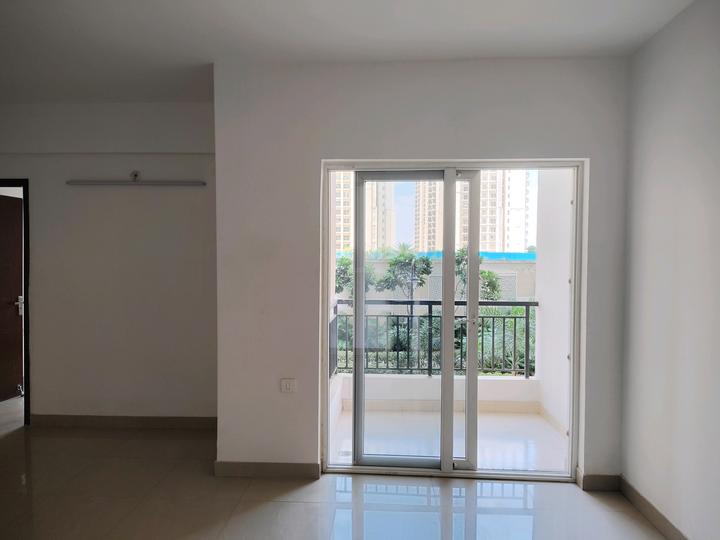 Oasis Grandstand Main Image 1