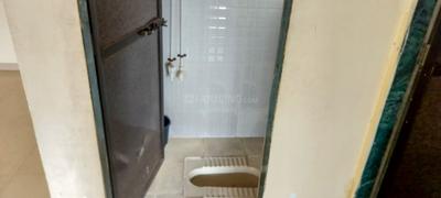 Bathroom Image of 530 Sq.ft 1 BHK Apartment / Flat for sale in Ghatkopar West Mumbai for Rs. 6600000
