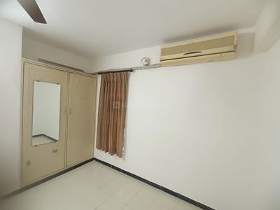 Bedroom Image of 1121 Sq.ft 2 BHK Apartment / Flat for rent in Gurukul Ahmedabad for Rs. 25000