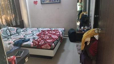 Bedroom Image of 800 Sq.ft 1 BHK Apartment / Flat for rent in Pankaj Nagar Surat for Rs. 17000