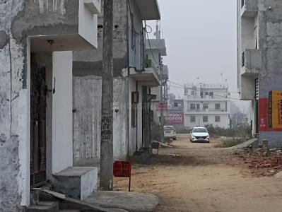 Image of 450 Sq.ft Residential Plot / Land for sale in Maruti Kunj, Gurgaon for Rs. 1250000
