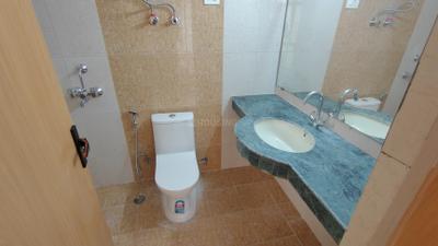 Image of 1700 Sq.ft 3 BHK Apartment / Flat for rent in Supertech Czar Suites, Omicron I, Greater Noida for Rs. 30000