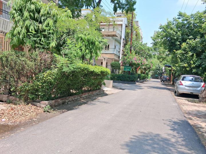 Sec 55 Main Image 1