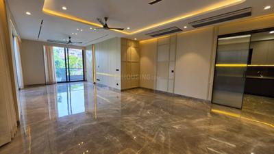 Bedroom Image of 3600 Sq.ft 4 BHK Builder Floor for rent in Greater Kailash II New Delhi for Rs. 400000