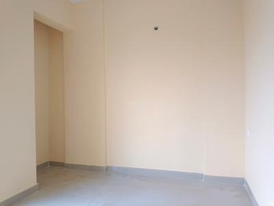 Bedroom Image of 939 Sq.ft 3 BHK Apartment / Flat for rent in Gems City, Uttar Kazirhat Kolkata for Rs. 14000