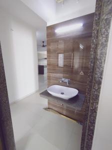 Bathroom Image of 2885 Sq.ft 4 BHK Apartment / Flat for rent in Happy Home Happy Glorious Phase 2, Vesu Surat for Rs. 45000