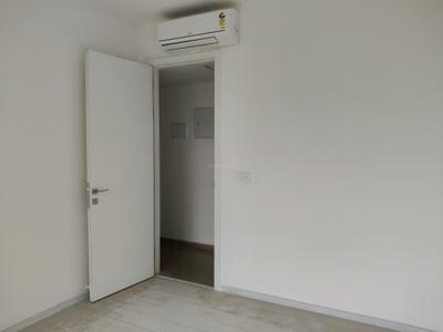 Bedroom Image of 1105 Sq.ft 2 BHK Apartment / Flat for sale in Nahar Water Lily And White Lily, Powai Mumbai for Rs. 21000000