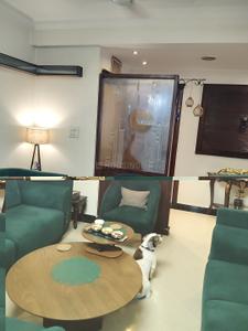 Hall Image of 2000 Sq.ft 4 BHK Apartment / Flat for sale in  Eastend Apartments, Indirapuram Ghaziabad for Rs. 22500000
