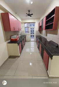 Kitchen Image of 1840 Sq.ft 3.5 BHK Apartment / Flat for sale in Gaurs Gaur Global Village, Crossings Republik Ghaziabad for Rs. 12000000