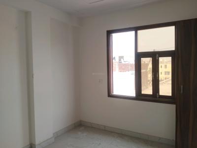 Bedroom Image of 900 Sq.ft 3 BHK Builder Floor for sale in New Ashok Nagar New Delhi for Rs. 6000000