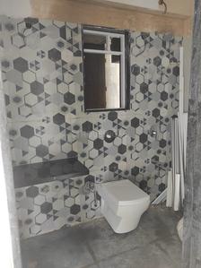Bathroom Image of 590 Sq.ft 1 BHK Apartment / Flat for sale in Sanghvi S3 Epitome, Lower Parel Mumbai for Rs. 20000000
