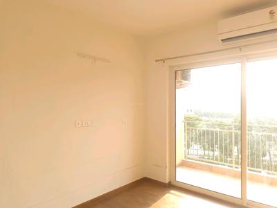 Bedroom Image of 1850 Sq.ft 3 BHK Apartment / Flat for sale in Shapoorji Pallonji JoyVille, Sector 102 Gurgaon for Rs. 29900000