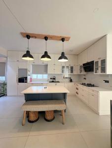 Kitchen Image of 3200 Sq.ft 4 BHK Apartment / Flat for sale in Malibu Town Floors, Sector 47 Gurgaon for Rs. 49000000