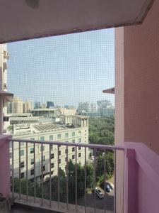 Balcony Image of 950 Sq.ft 2 BHK Apartment / Flat for rent in DLF Princeton Estate, Sector 53 Gurgaon for Rs. 50000