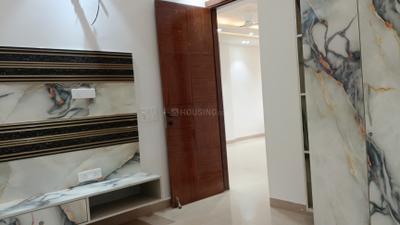 Bedroom Image of 1395 Sq.ft 3 BHK Builder Floor for sale in Surajmal Vihar New Delhi for Rs. 30000000