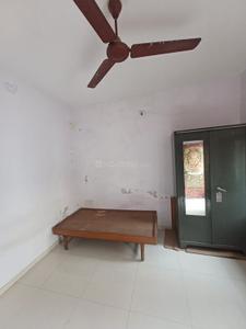 Bedroom Image of 1120 Sq.ft 2 BHK Independent House for rent in Manjalpur Vadodara for Rs. 12000