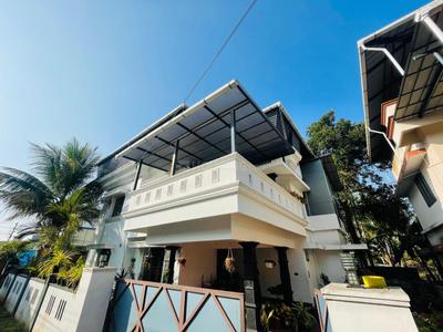 Image of 2000 Sq.ft 3 BHK Villa for sale in Aluva, Kochi for Rs. 5500000