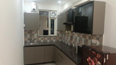 Kitchen Image of 850 Sq.ft 2 BHK Apartment / Flat for rent in Pyramid Fusion Homes, Sector 70A Gurgaon for Rs. 34500