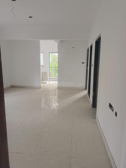 Na Central Heights Main Image 1