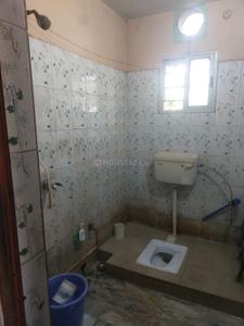 Bathroom Image of 950 Sq.ft 2 BHK Apartment / Flat for sale in Pandey Muhalla Dhanbad for Rs. 3200000