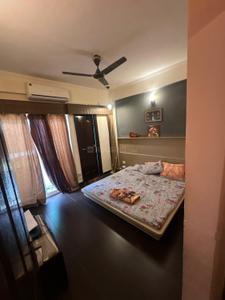 Bedroom Image of 930 Sq.ft 2 BHK Builder Floor for rent in Wave Floors, Wave City Ghaziabad for Rs. 20000