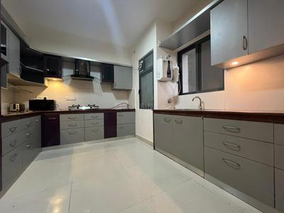 Kitchen Image of 1574 Sq.ft 3 BHK Apartment / Flat for rent in Tata Aquila Heights, Jalahalli Bengaluru for Rs. 85000