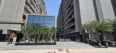 Image of 2880 Sq.ft 3 BHK Apartment / Flat for sale in Saamarth H7, PDPU Road, Gandhinagar for Rs. 16000000