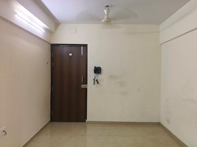 Living Room Image of 940 Sq.ft 1 BHK Apartment / Flat for rent in Lodha Palava Lagoona A To F by Lodha Group, Palava Phase 2 Thane for Rs. 16000