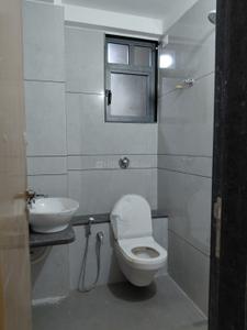 Bathroom Image of 1764 Sq.ft 3 BHK Apartment / Flat for rent in Serenity Life, Vaishno Devi Circle Ahmedabad for Rs. 25000