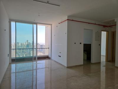 Living Room Image of 1250 Sq.ft 2.5 BHK Apartment / Flat for sale in Monte South, Byculla Mumbai for Rs. 58000000