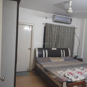 Bedroom Image of 956 Sq.ft 2 BHK Apartment / Flat for rent in Mittal Brothers Whistling Palms, Wakad Pune for Rs. 33000